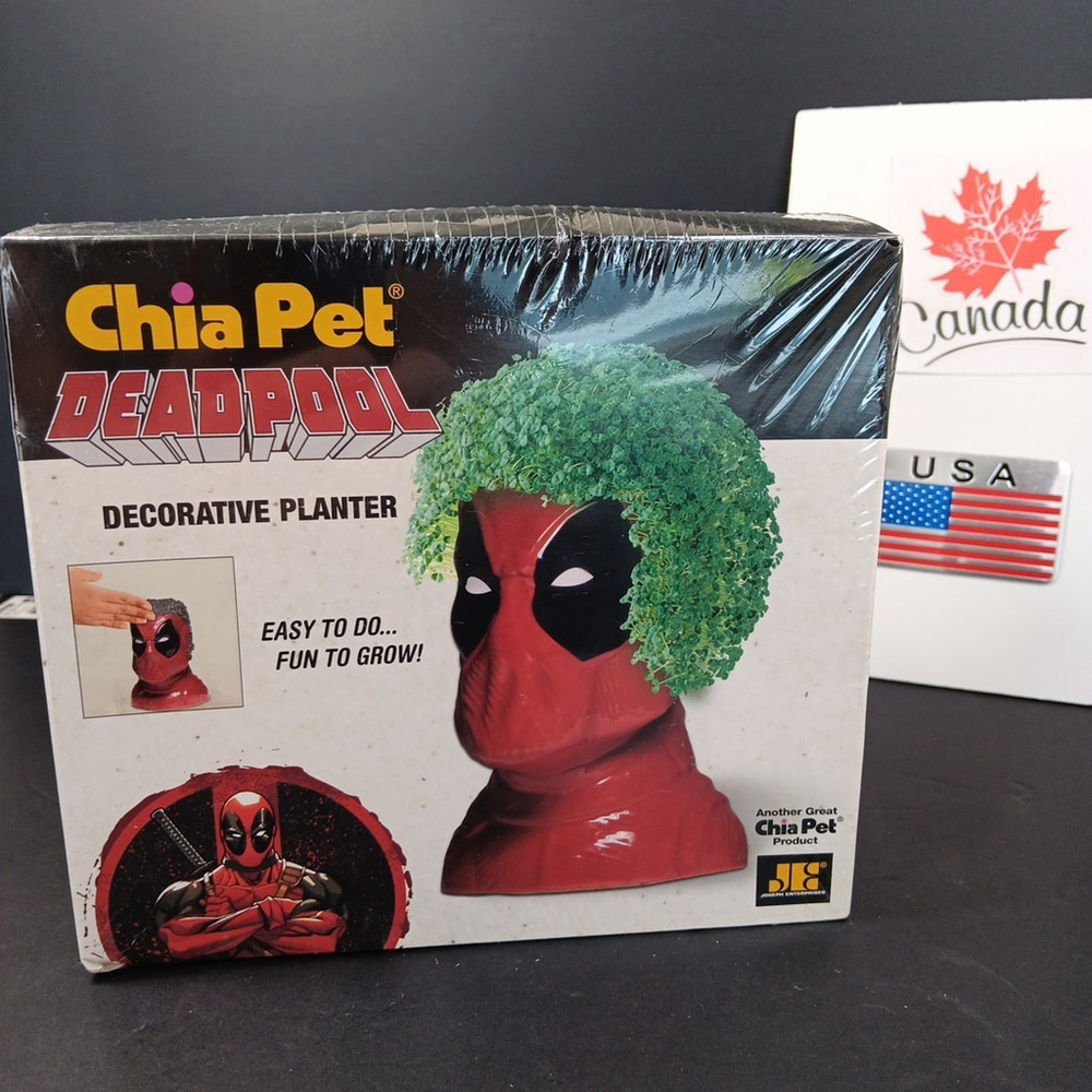 SEALED New Chia Pet Deadpool Marvel Decorative Pottery Planter NOS CN